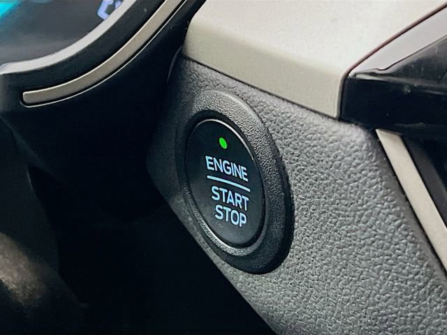 Used 2022 Ford Escape SEL image 16