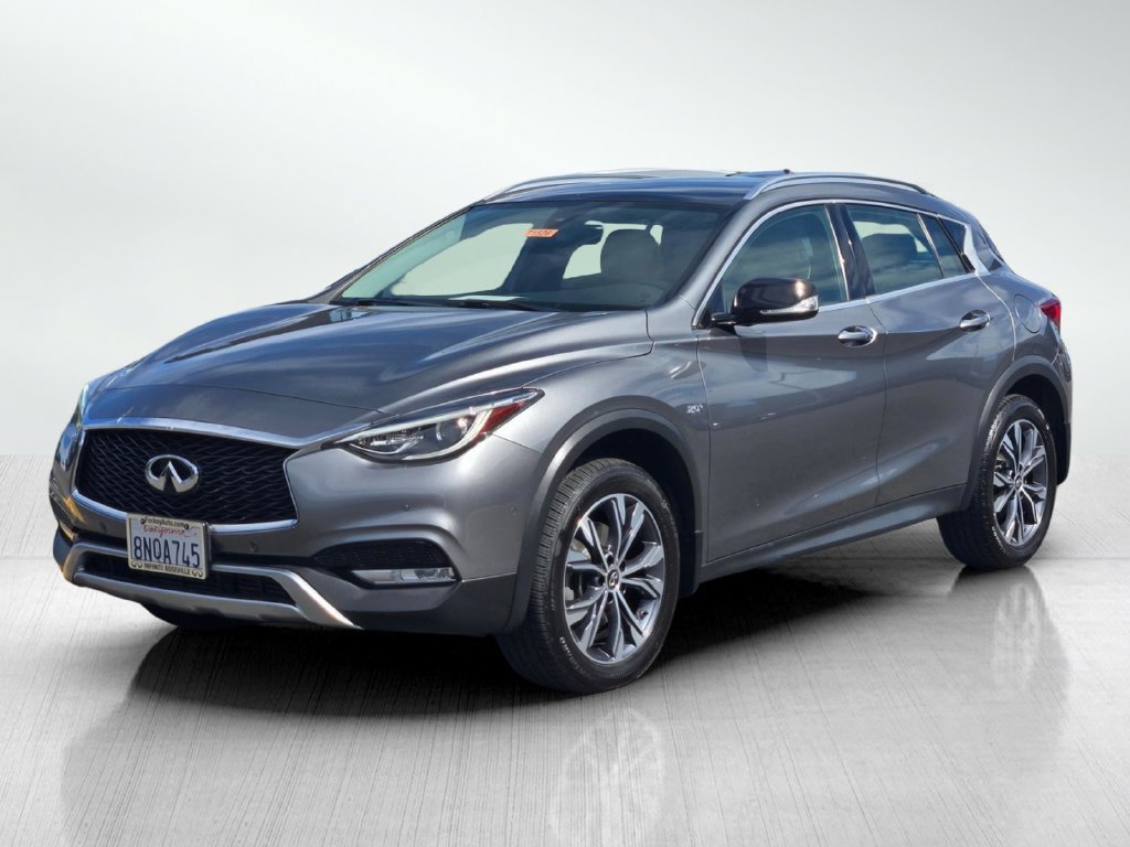 Used 2017 INFINITI QX30 Premium w/ Navigation Package AWD/4WD image 8