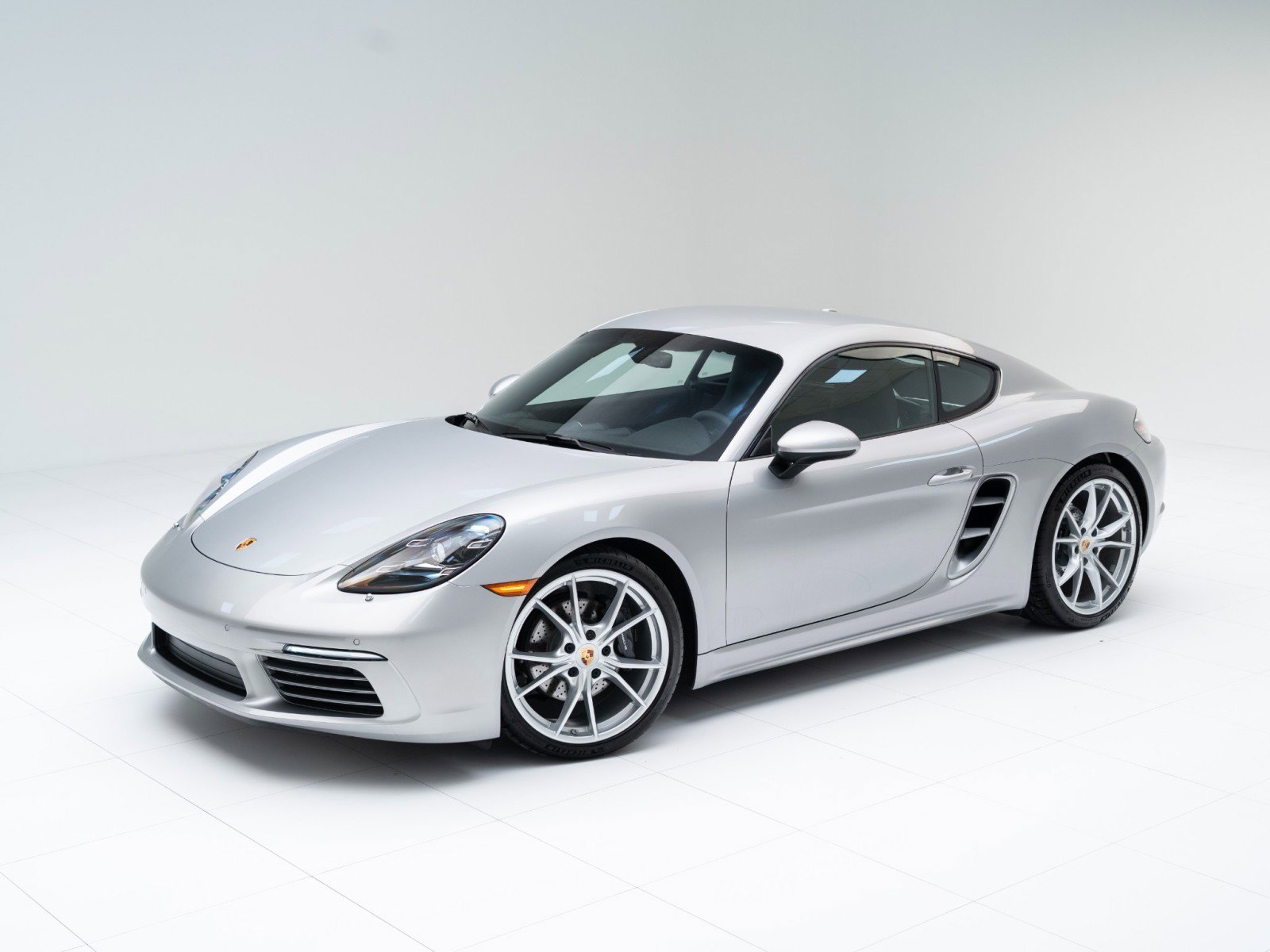 Certified 2025 Porsche 718 Cayman