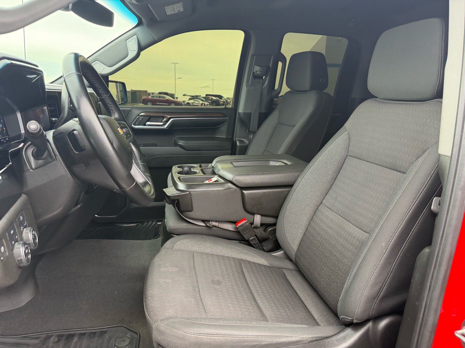 Used 2023 Chevrolet Silverado 1500 LT AWD/4WD image 11