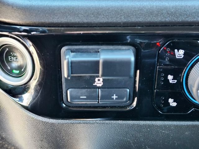 Used 2023 Chevrolet Silverado 1500 LTZ image 25