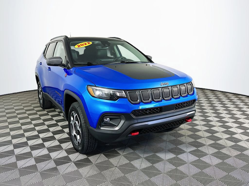 Used 2022 Jeep Compass Trailhawk w/ Sun and Sound Group video 2