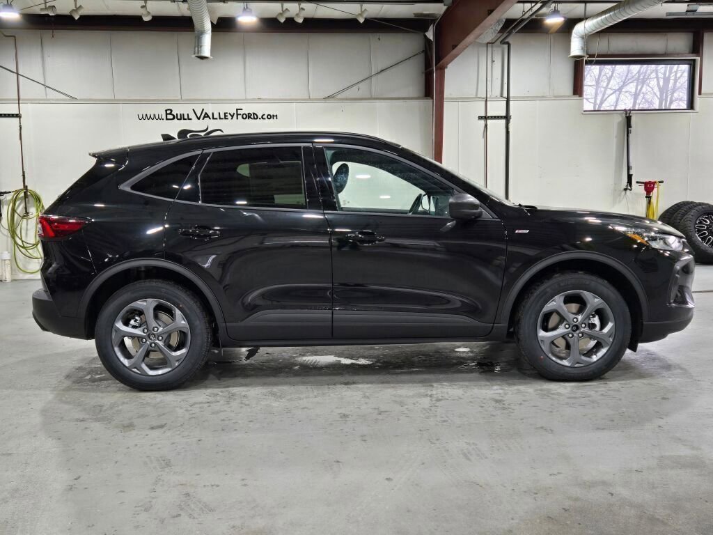 New 2025 Ford Escape ST-Line w/ Tech Pack #1 image 5