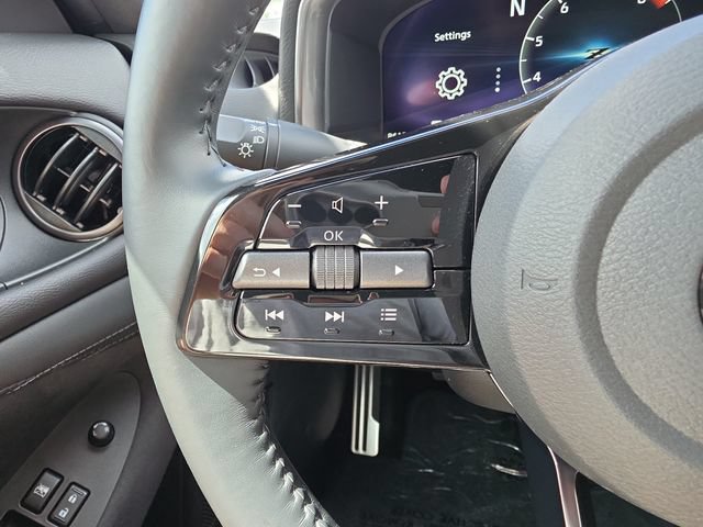 Used 2024 Nissan Z Performance w/ Floor Mat Package RWD image 18