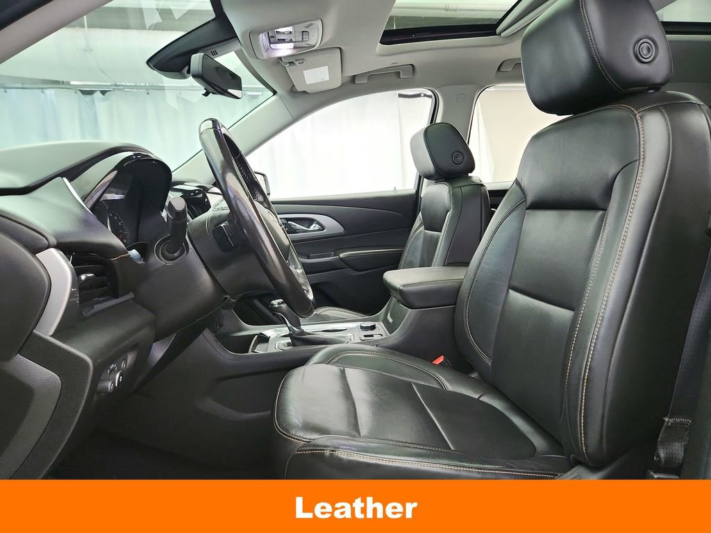 Used 2019 Chevrolet Traverse LT w/ LT Premium Package AWD/4WD image 11
