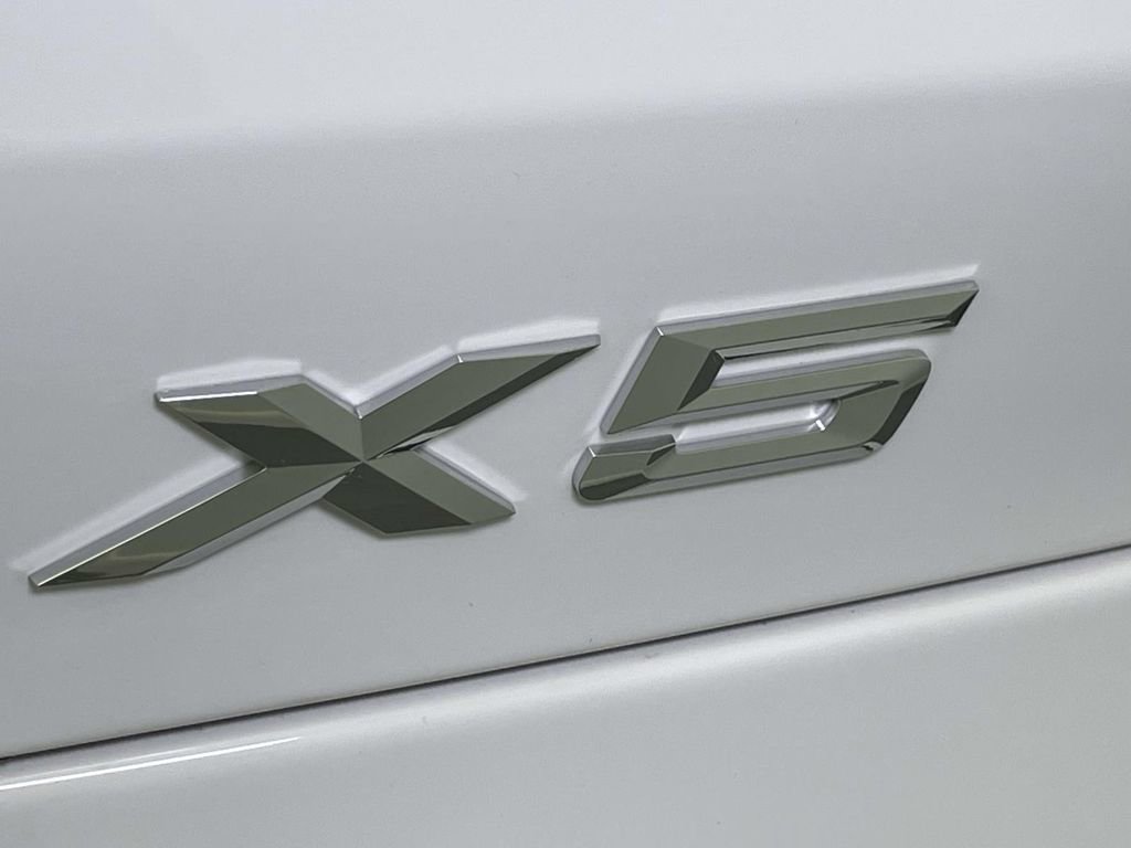 New 2026 BMW X5 xDrive50e AWD/4WD image 10