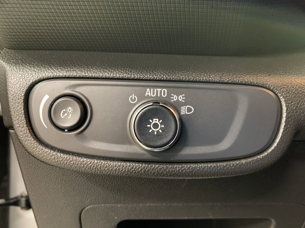 Used 2023 Chevrolet TrailBlazer LS image 22