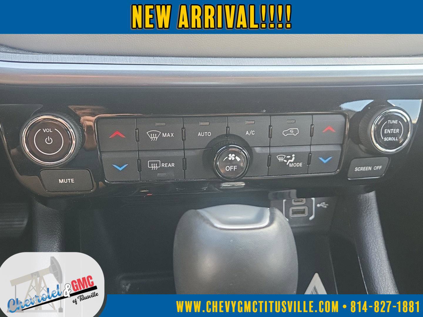 Used 2025 Jeep Compass Limited image 19