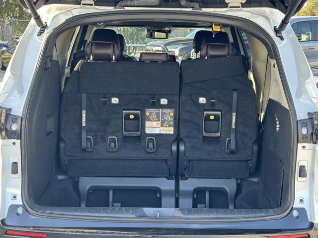 Certified 2023 Toyota Sienna Platinum image 14
