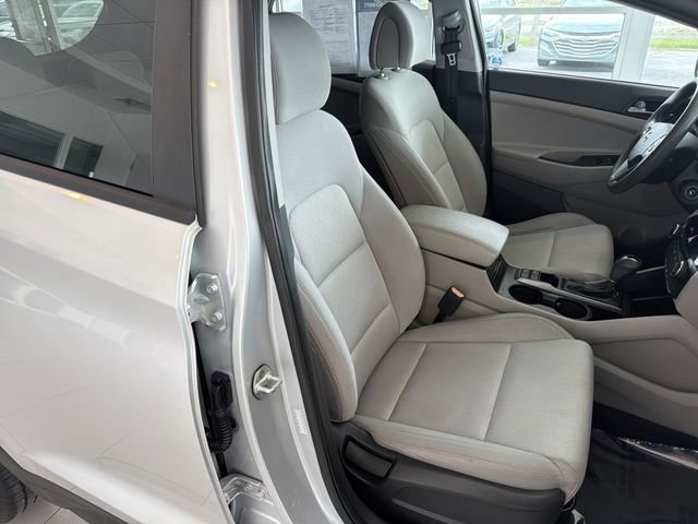 Used 2016 Hyundai Tucson SE image 18