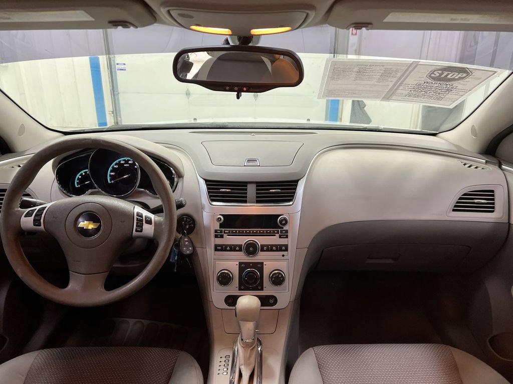Used 2011 Chevrolet Malibu LT w/ Power Convenience Package FWD image 10