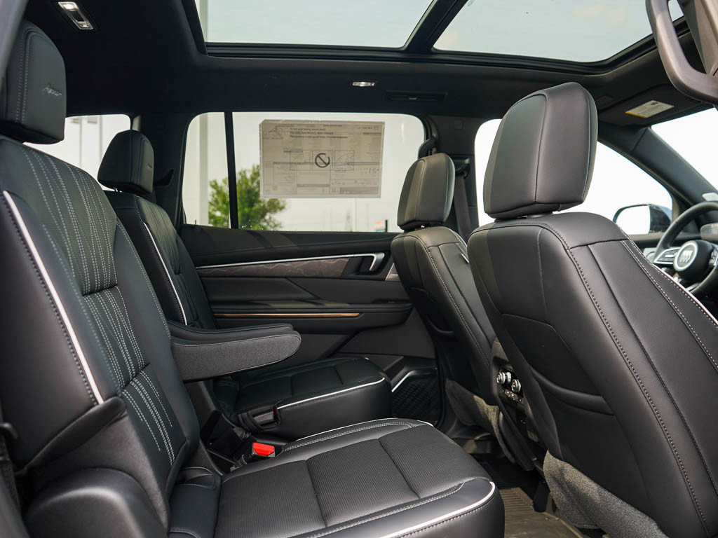 New 2026 Buick Enclave Avenir w/ LPO, Floor Liner Package image 14