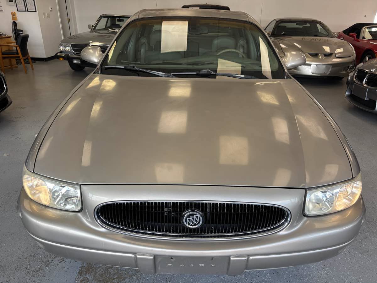 Used 2003 Buick Le Sabre Limited w/ Celebration Edition Package FWD image 7