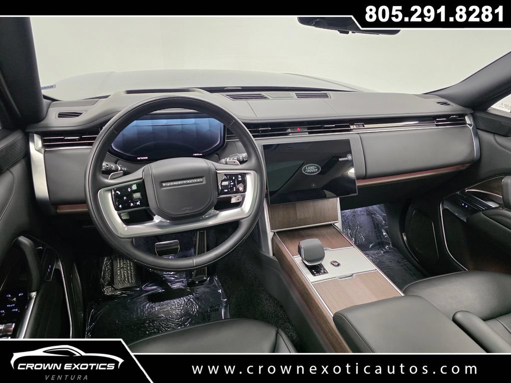 Used 2025 Land Rover Range Rover Autobiography AWD/4WD image 16