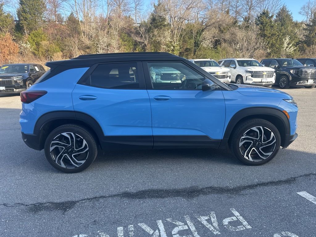 Certified 2024 Chevrolet TrailBlazer RS w/ Driver Confidence Package image 4