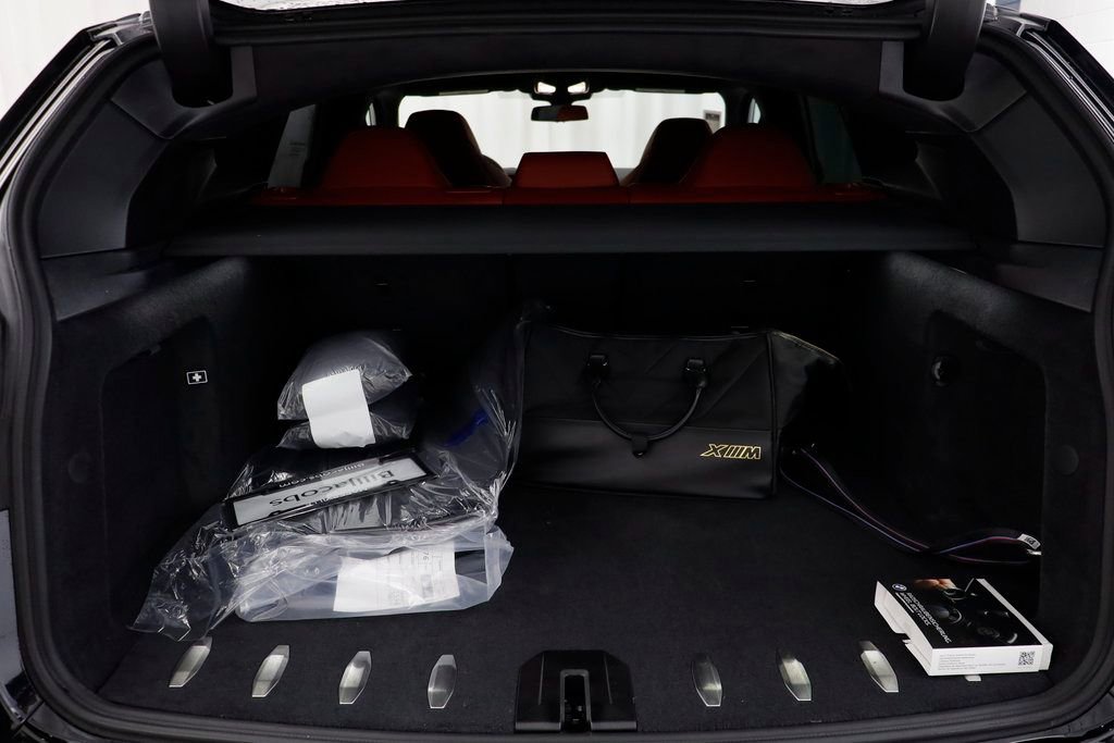 New 2026 BMW XM Label Red w/ M Driver's Package image 21