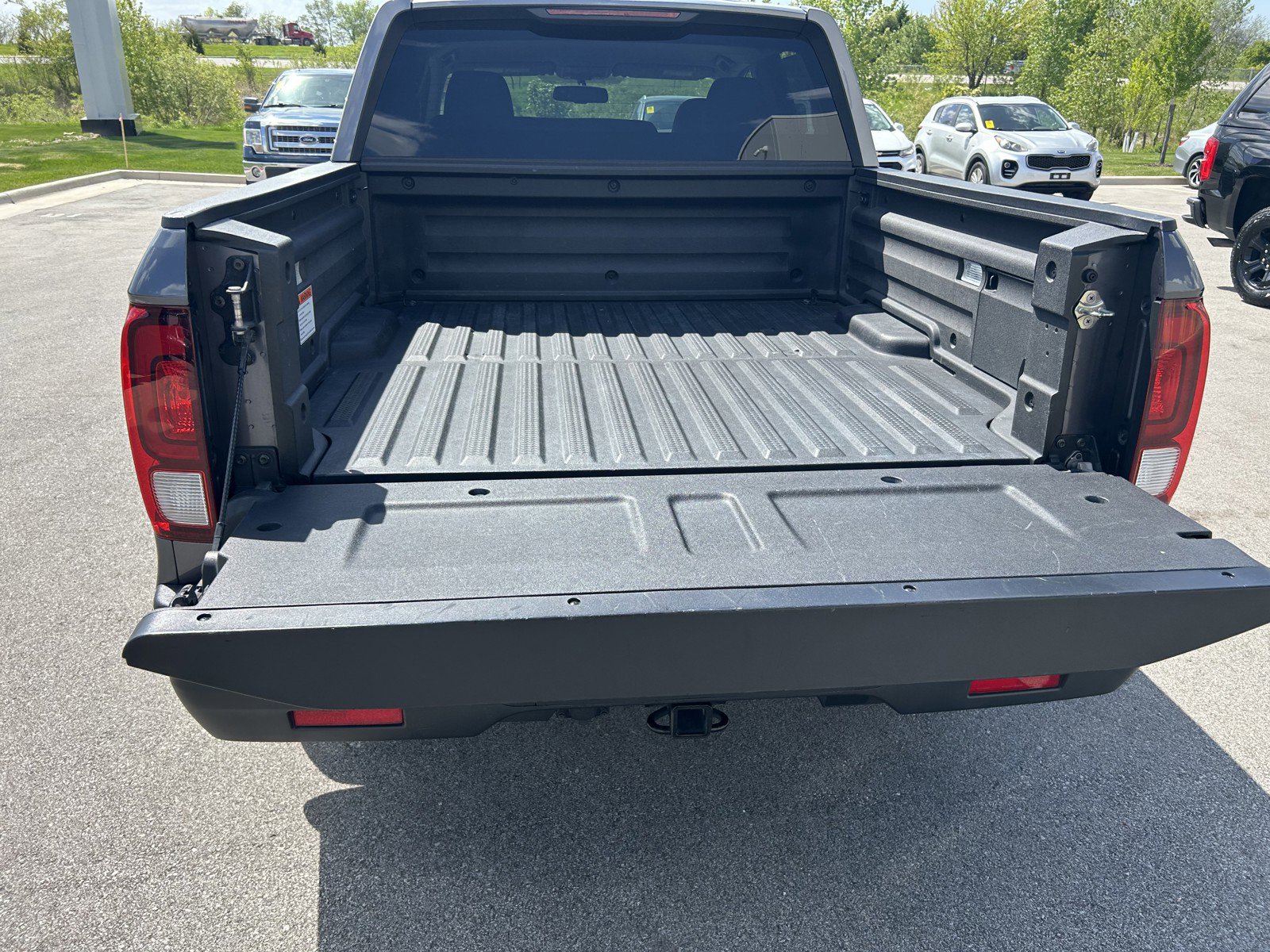 Used 2017 Honda Ridgeline RTL-T image 12