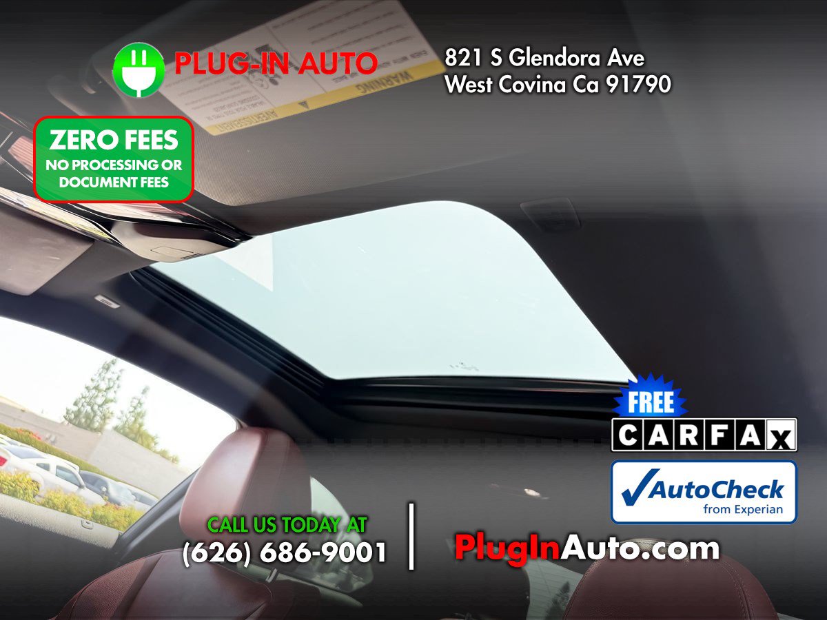 Used 2023 BMW 230i Coupe w/ Convenience Package RWD image 9