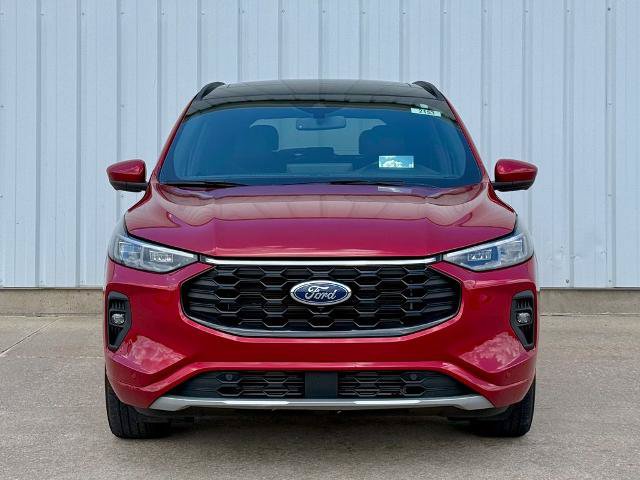 Certified 2025 Ford Escape ST-Line Elite w/ Premium Technology Package AWD/4WD image 9
