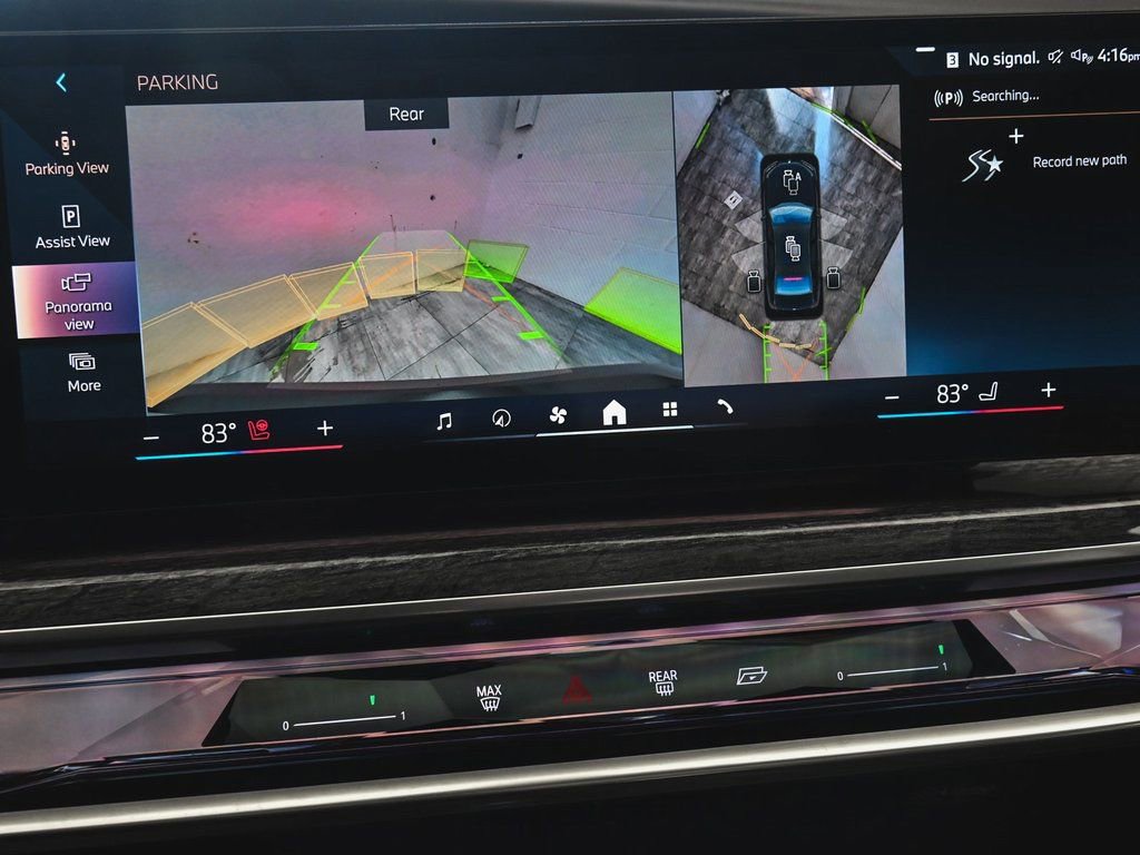 Used 2023 BMW i7 xDrive60 w/ Executive Package 2 image 24