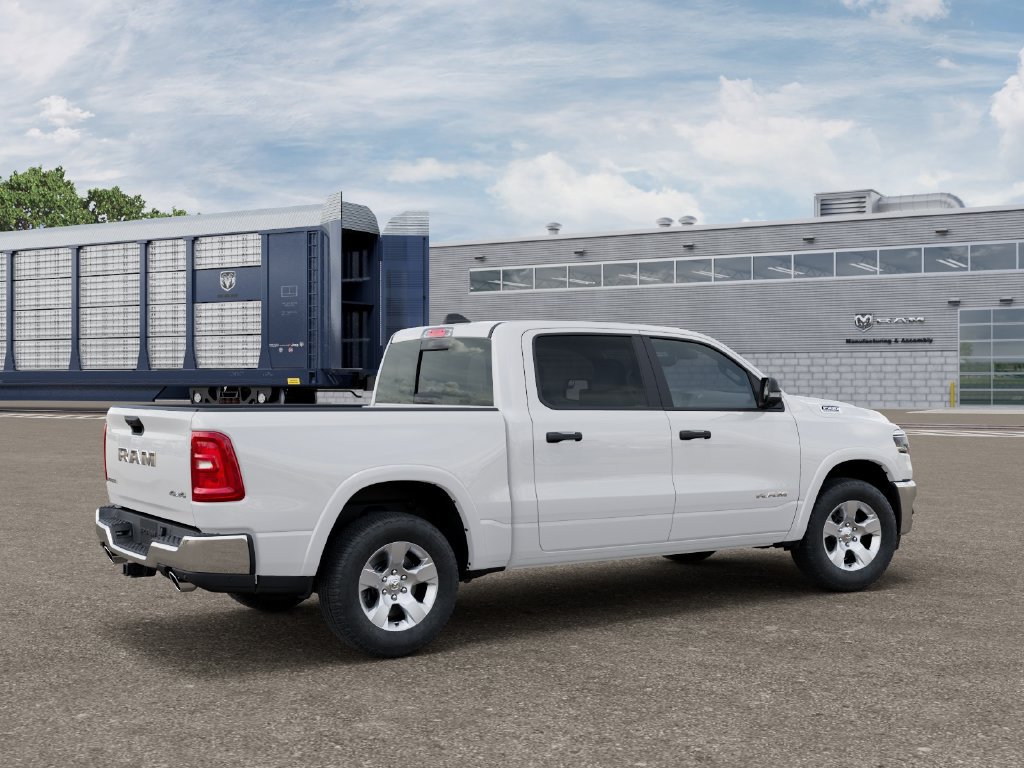 New 2027 RAM 1500 4x4 Crew Cab image 4