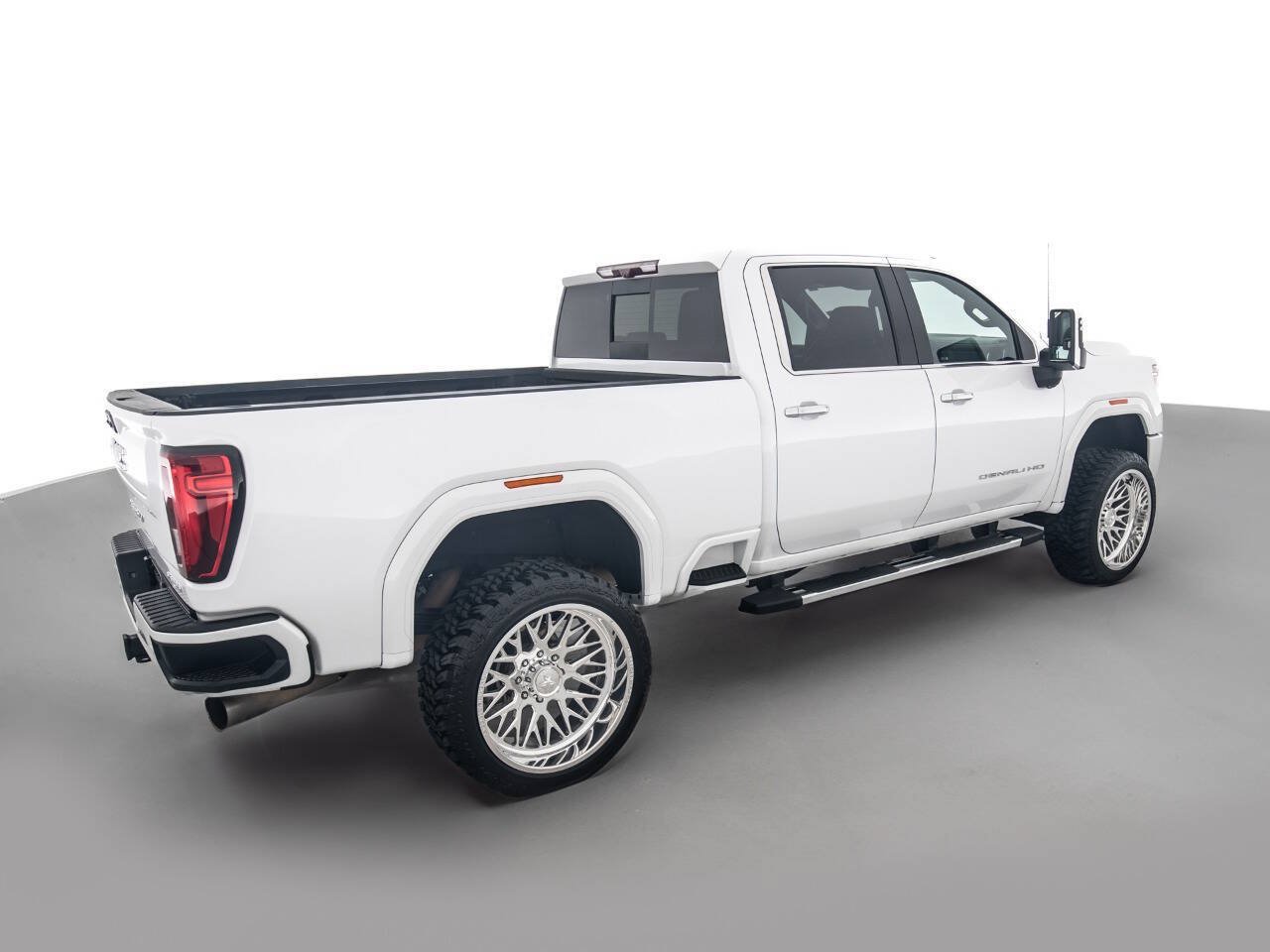 Used 2020 GMC Sierra 2500 Denali w/ Denali Ultimate Package AWD/4WD image 5