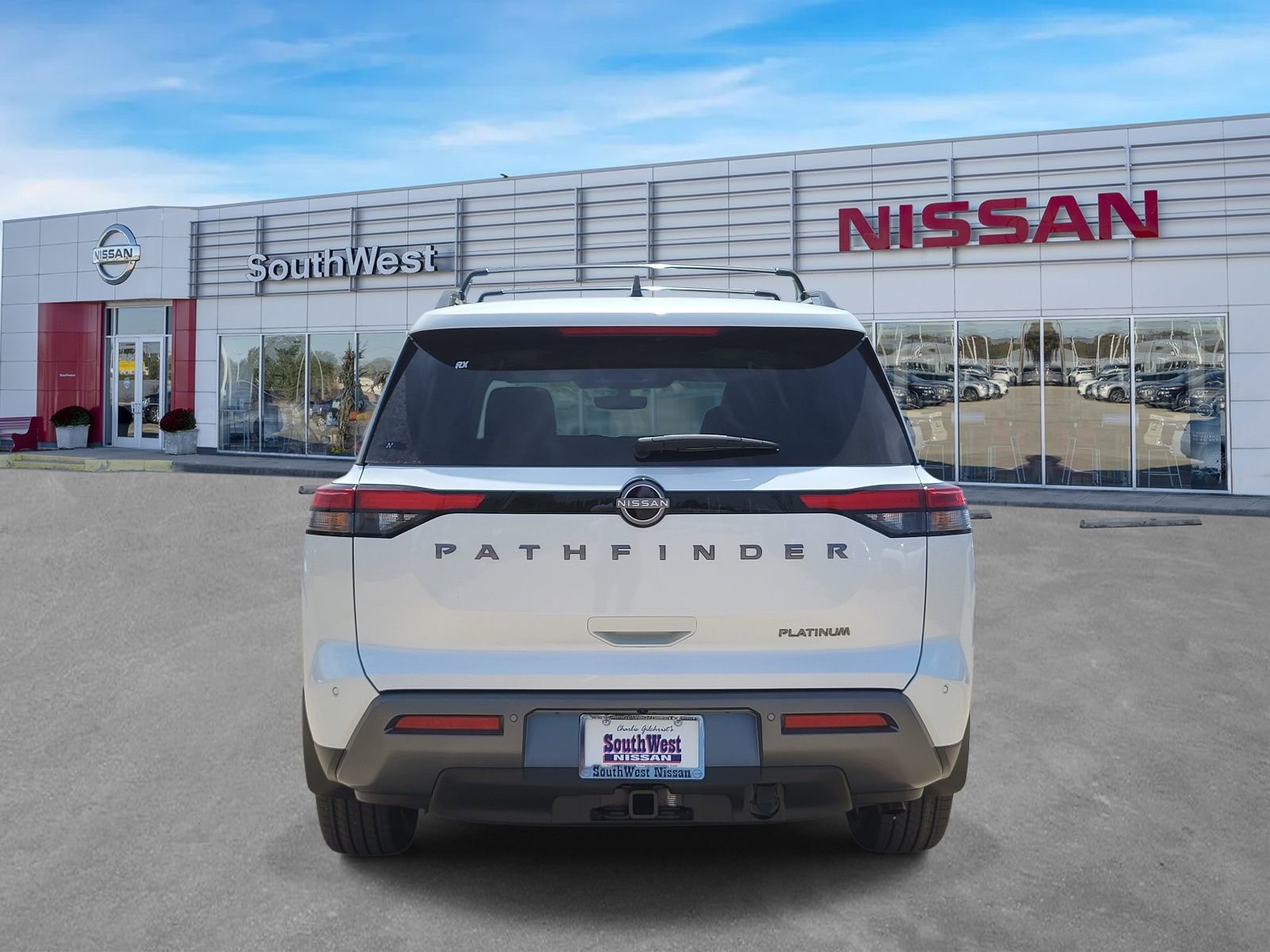 New 2026 Nissan Pathfinder Platinum FWD image 7