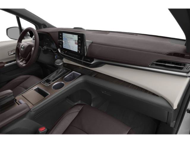Used 2023 Toyota Sienna Platinum AWD/4WD image 15