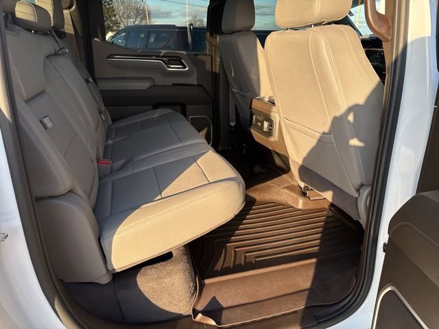 Used 2023 Chevrolet Silverado 1500 RST w/ Convenience Package II image 25