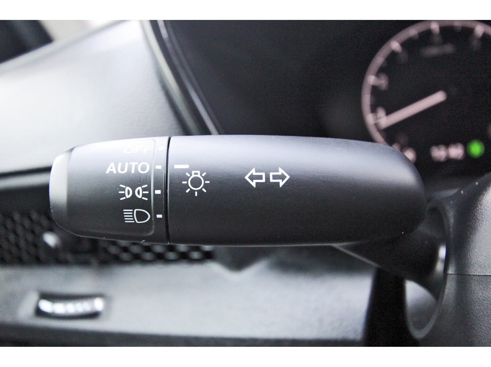 Used 2026 Honda CR-V EX image 17