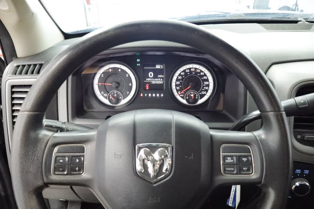 Used 2014 RAM 1500 Express AWD/4WD image 22