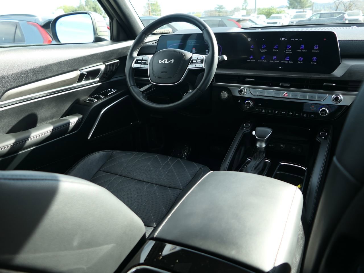 Used 2025 Kia Telluride AWD image 31