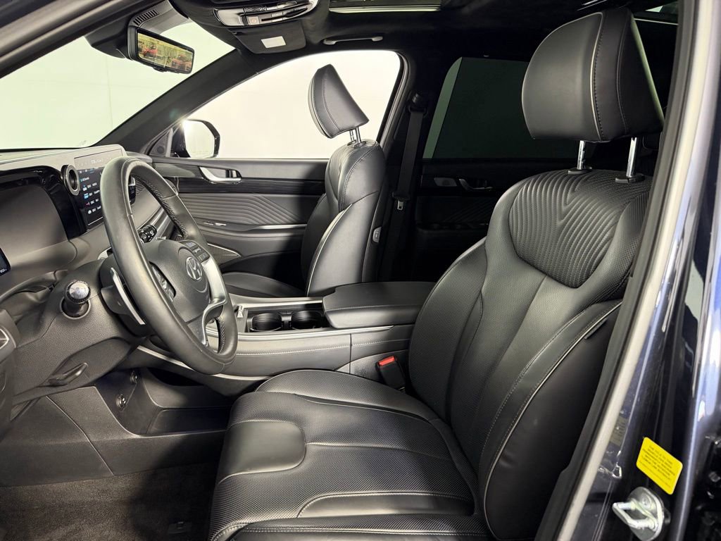 Used 2025 Hyundai Palisade Calligraphy image 22