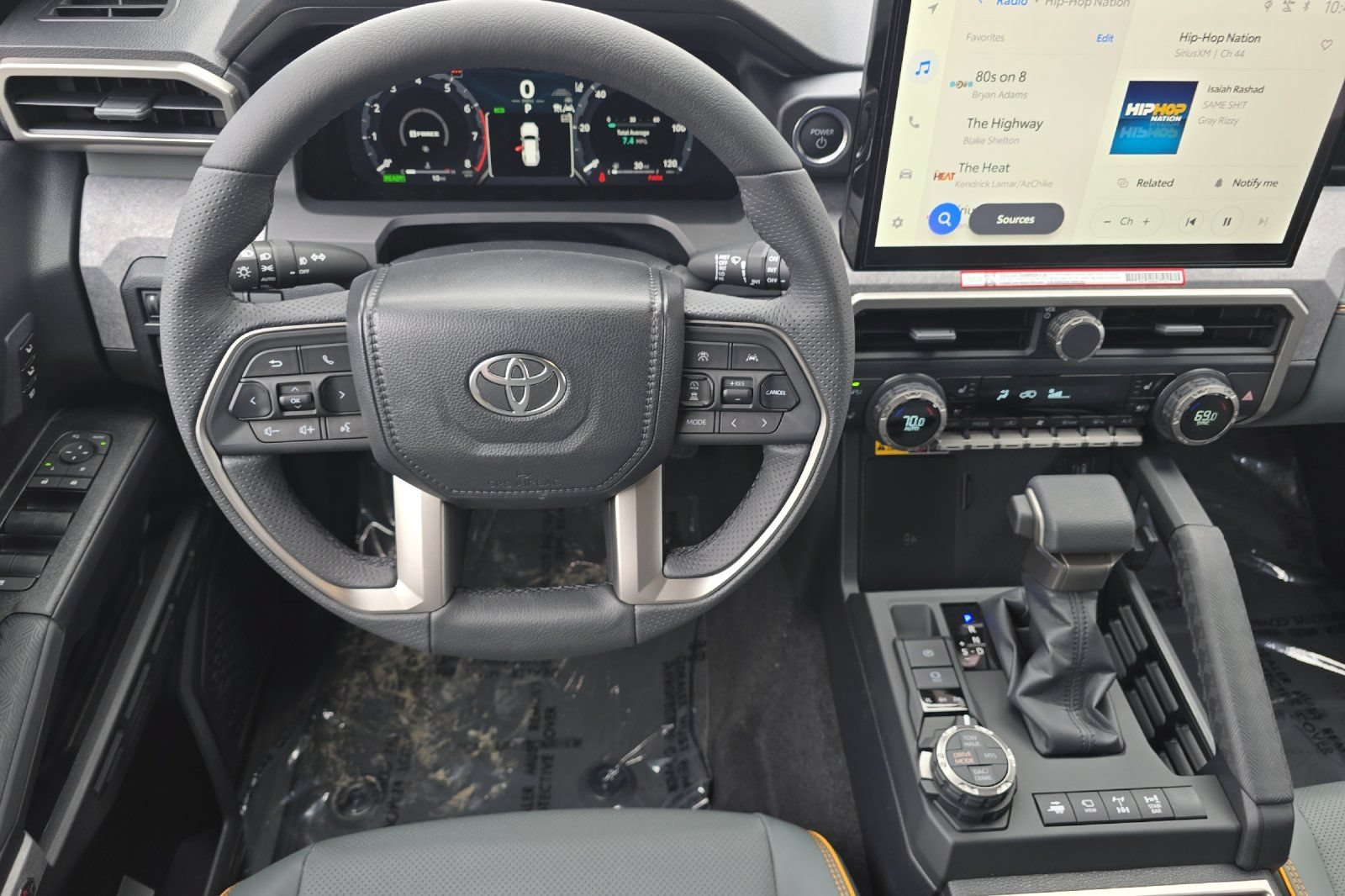 New 2026 Toyota 4Runner Trailhunter AWD/4WD image 11