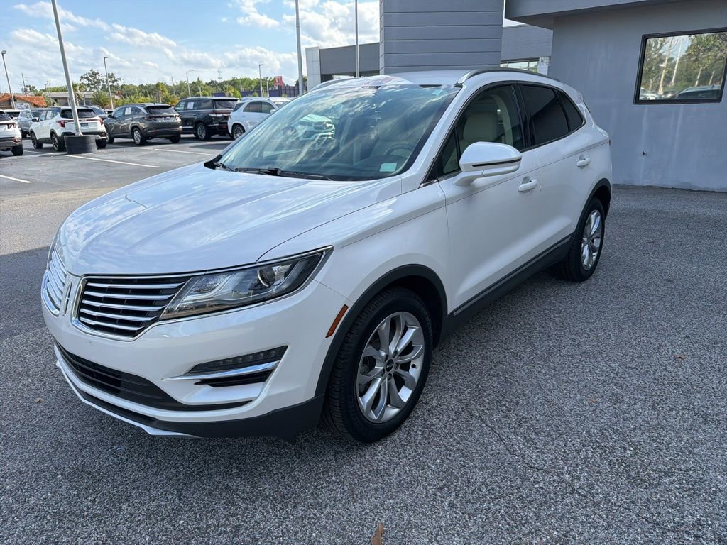 Used 2015 Lincoln MKC FWD w/ Equipment Group 101A Select image 4