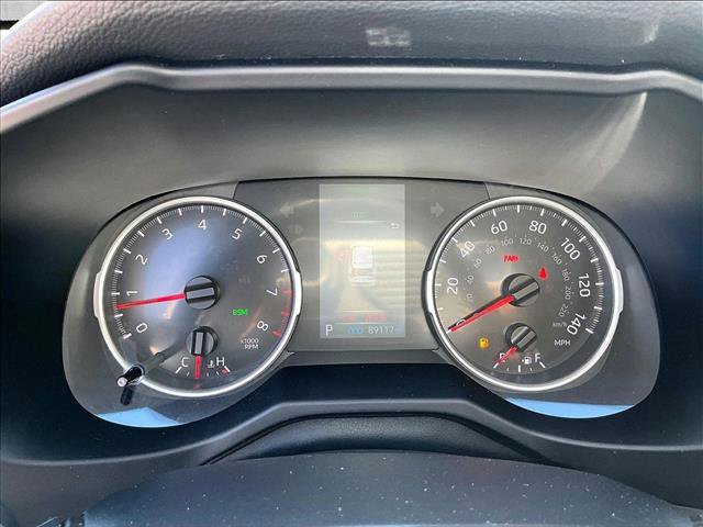Used 2021 Toyota RAV4 XLE image 19