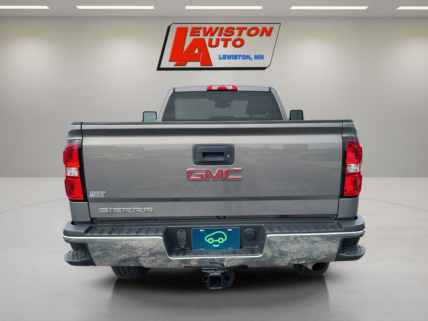 Certified 2017 GMC Sierra 3500 4x4 Regular Cab w/ Sierra Convenience Package image 12