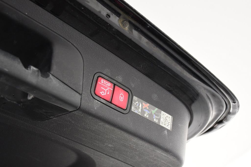 Used 2022 Mercedes-Benz GLS 450 4MATIC image 24