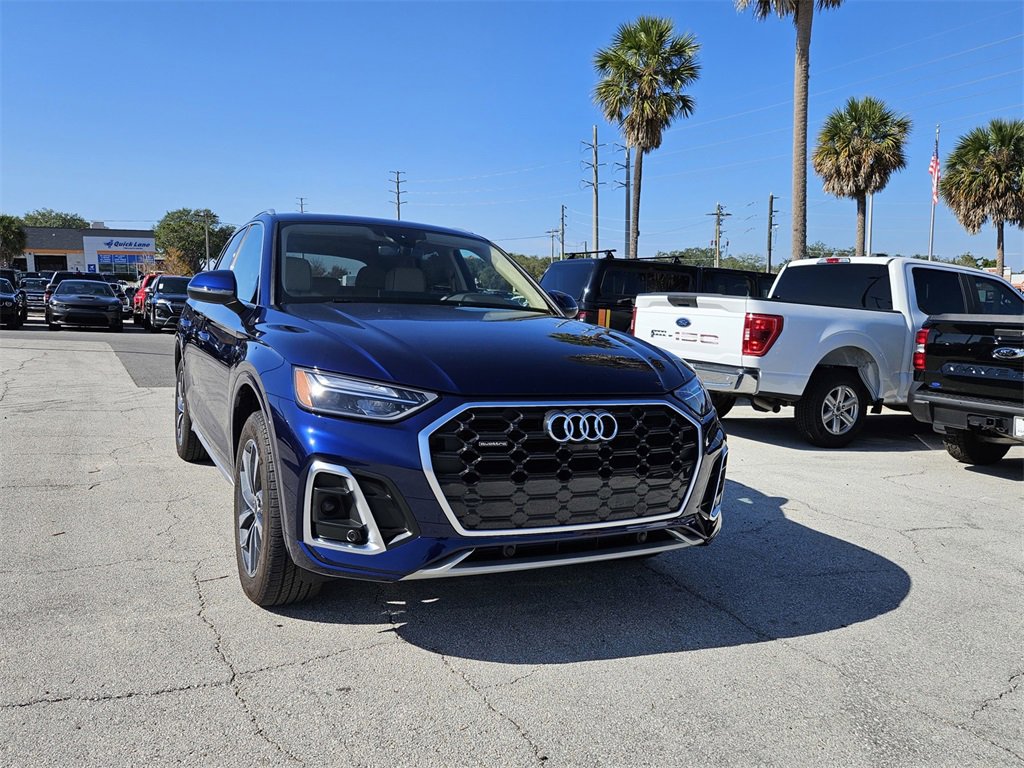 Used 2025 Audi Q5 2.0T Premium Plus w/ Premium Plus Package image 2