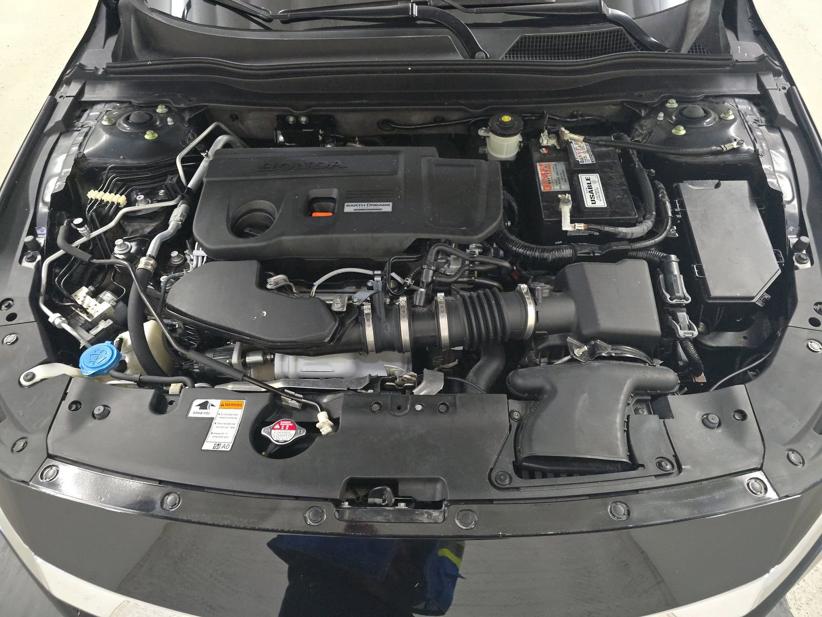 Used 2018 Honda Accord Touring image 15