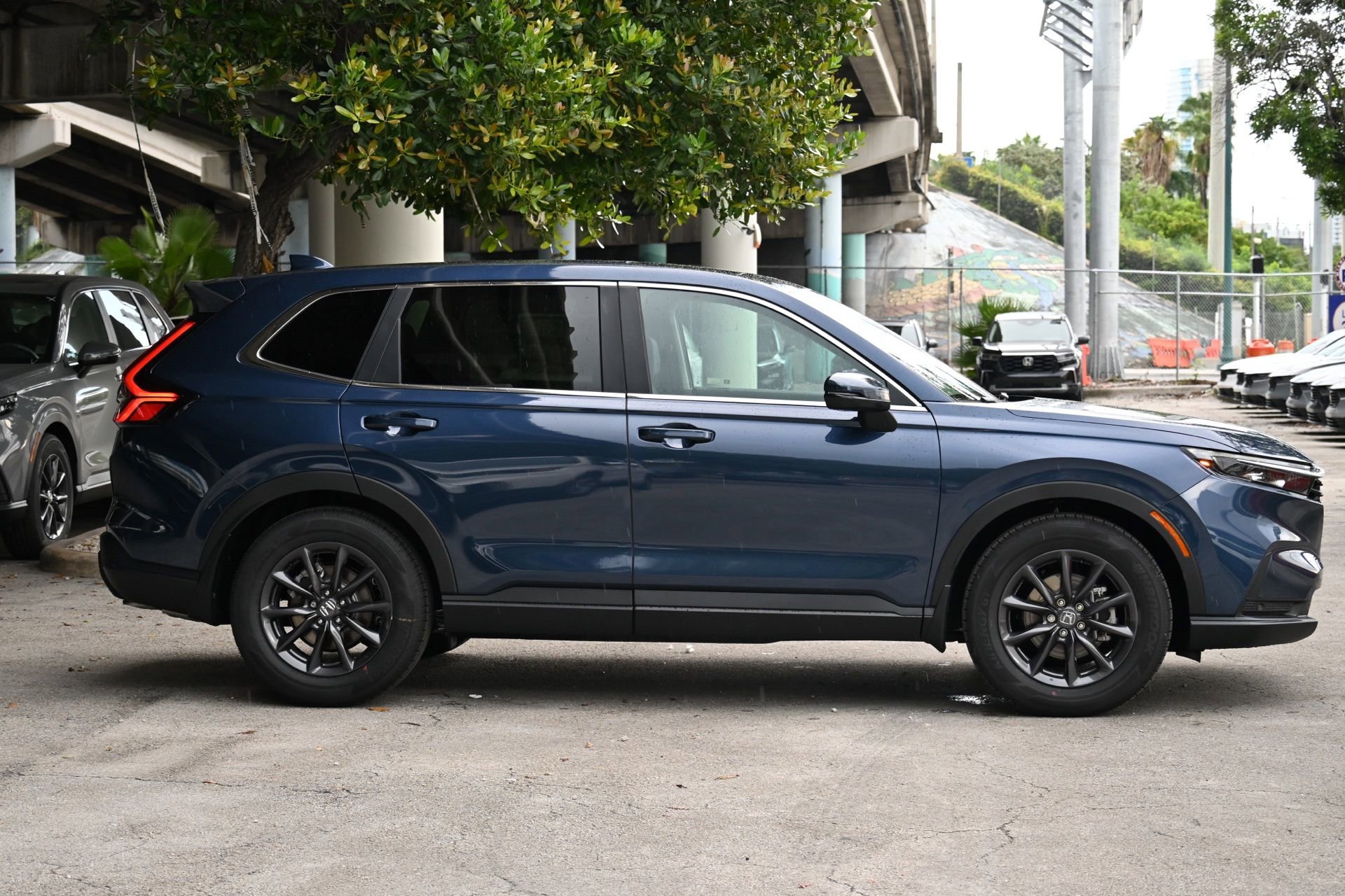 New 2026 Honda CR-V EX-L image 4