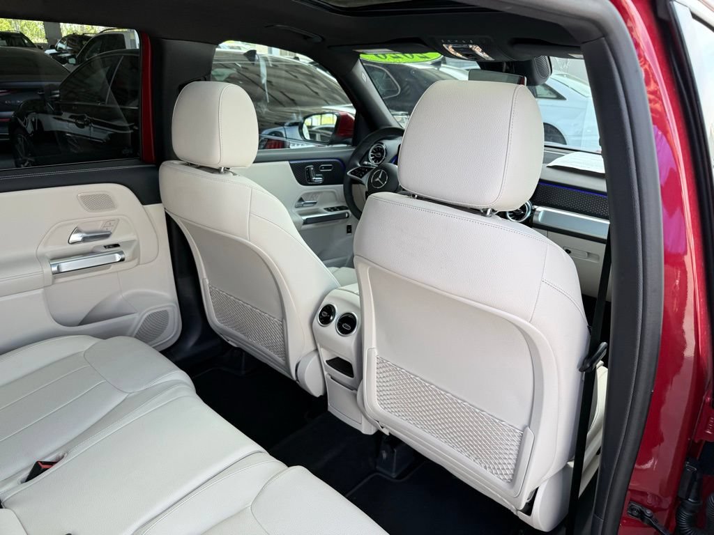 New 2026 Mercedes-Benz GLB 250 image 24