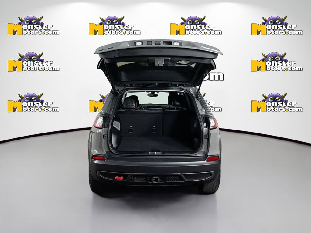 Used 2022 Jeep Cherokee Trailhawk w/ Trailhawk Elite Value Package image 26