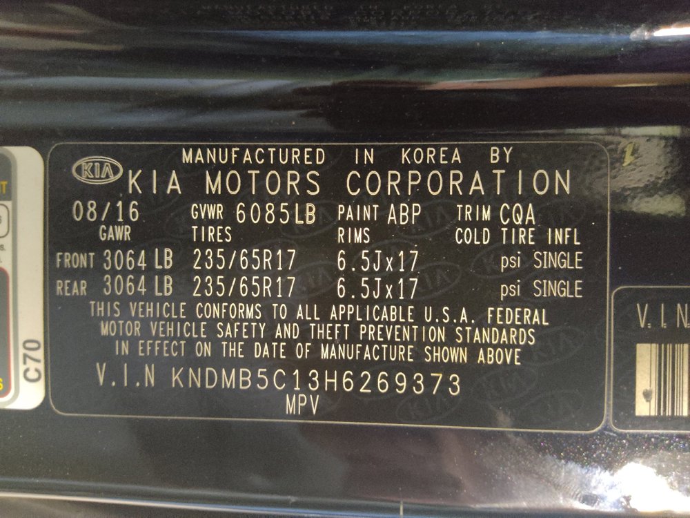 Used 2017 Kia Sedona LX w/ LX Essentials Premium Package FWD image 33