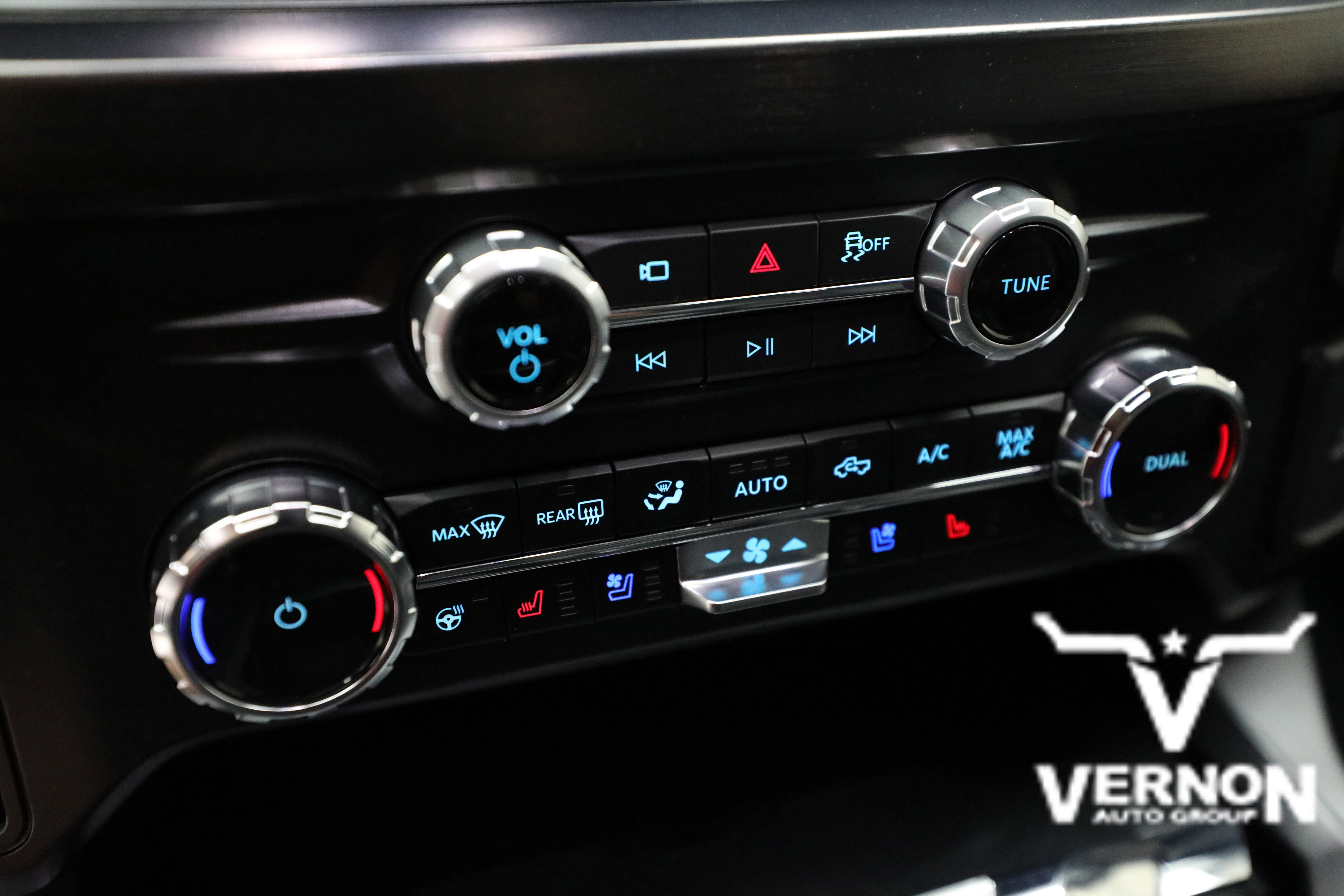 New 2026 Ford F250 Lariat AWD/4WD image 23
