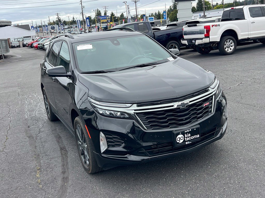 Used 2022 Chevrolet Equinox RS w/ RS Leather Package AWD/4WD image 5