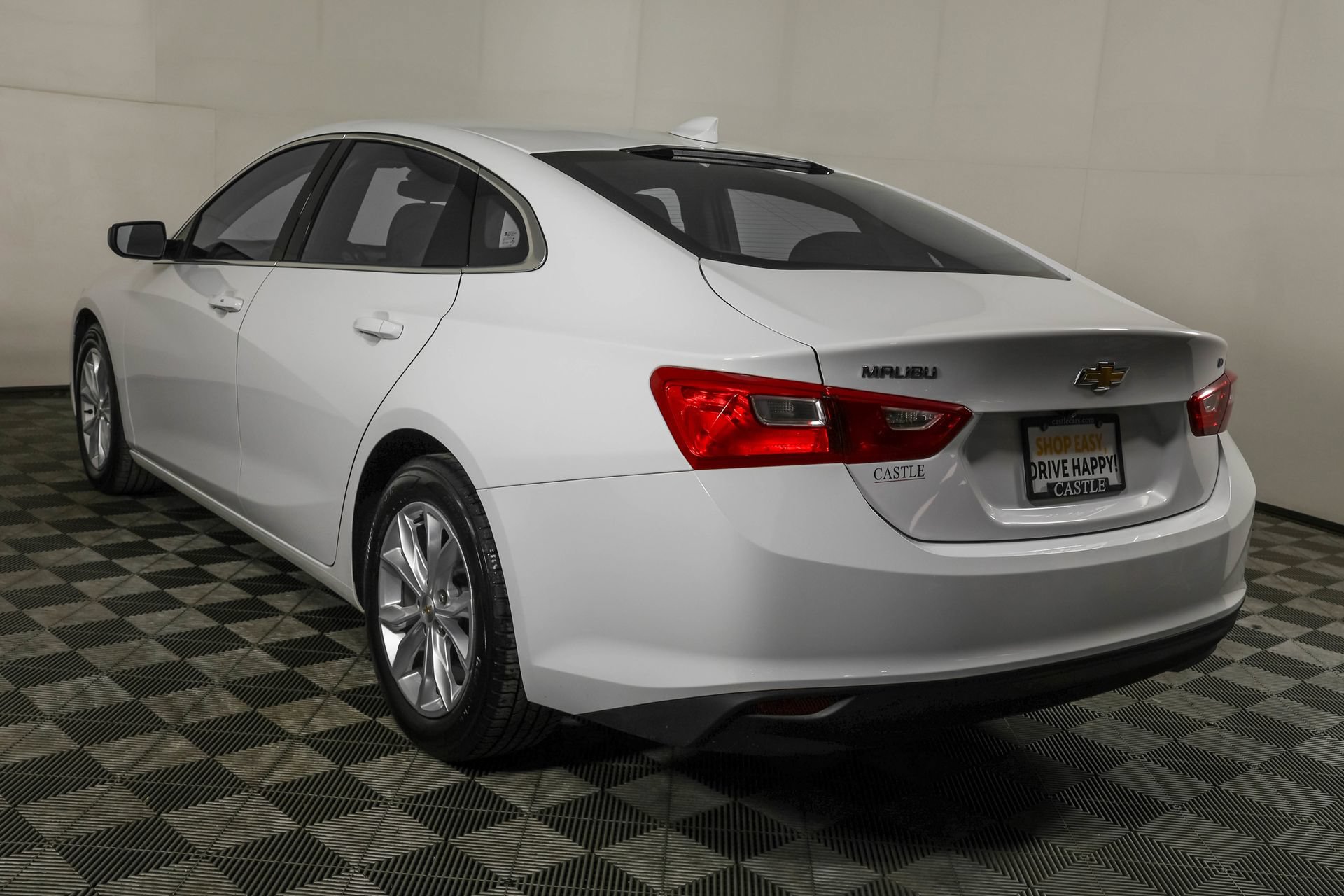 Used 2023 Chevrolet Malibu LT FWD image 17