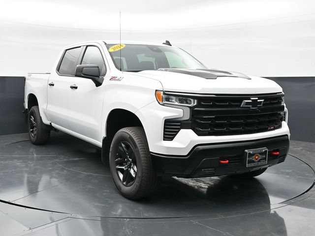 Used 2024 Chevrolet Silverado 1500 LT Trail Boss AWD/4WD image 4