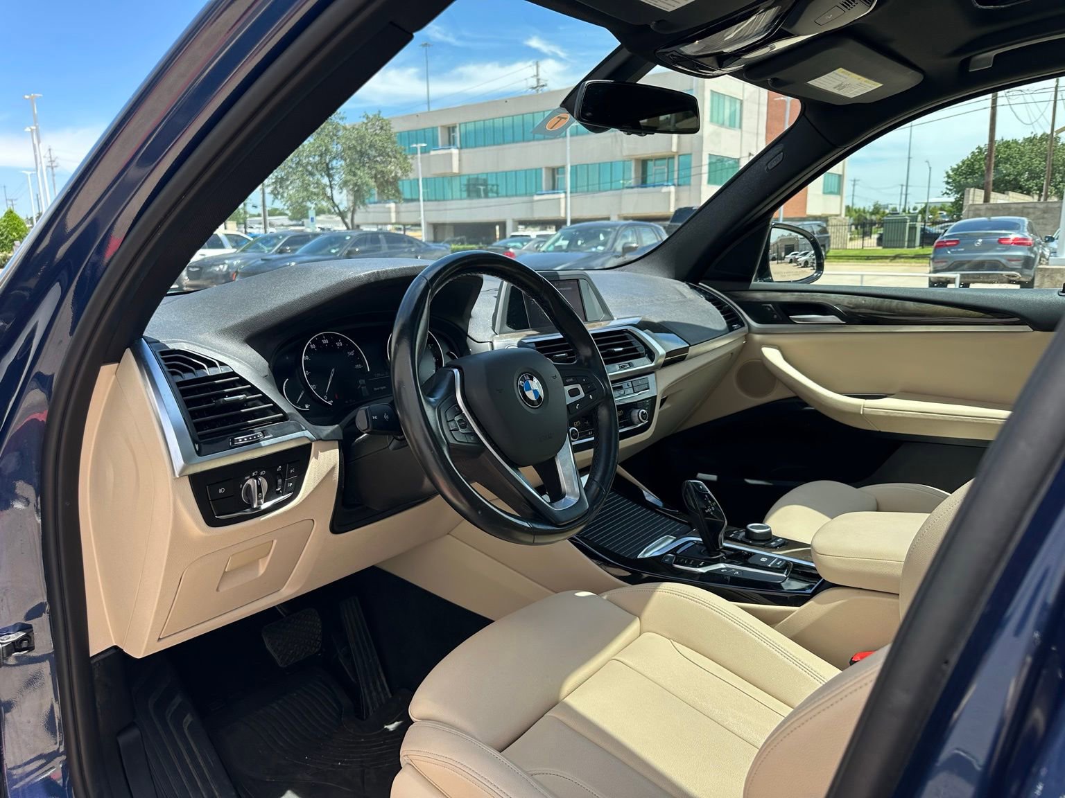 Used 2018 BMW X3 xDrive30i AWD/4WD image 11