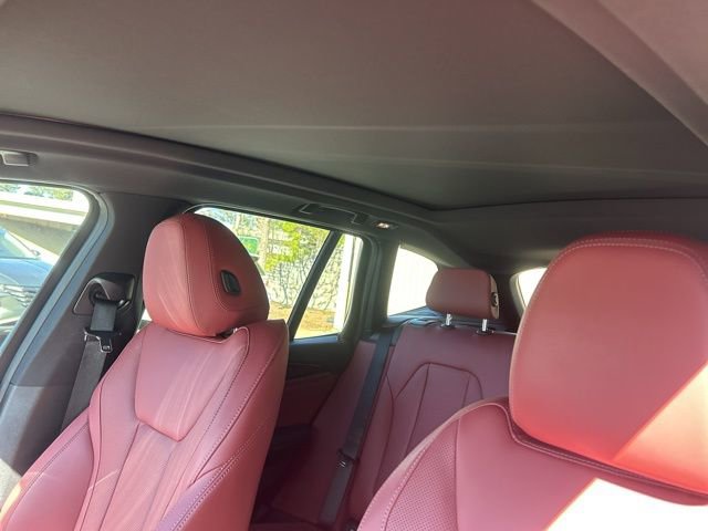 Used 2023 BMW X3 sDrive30i w/ Premium Package image 10
